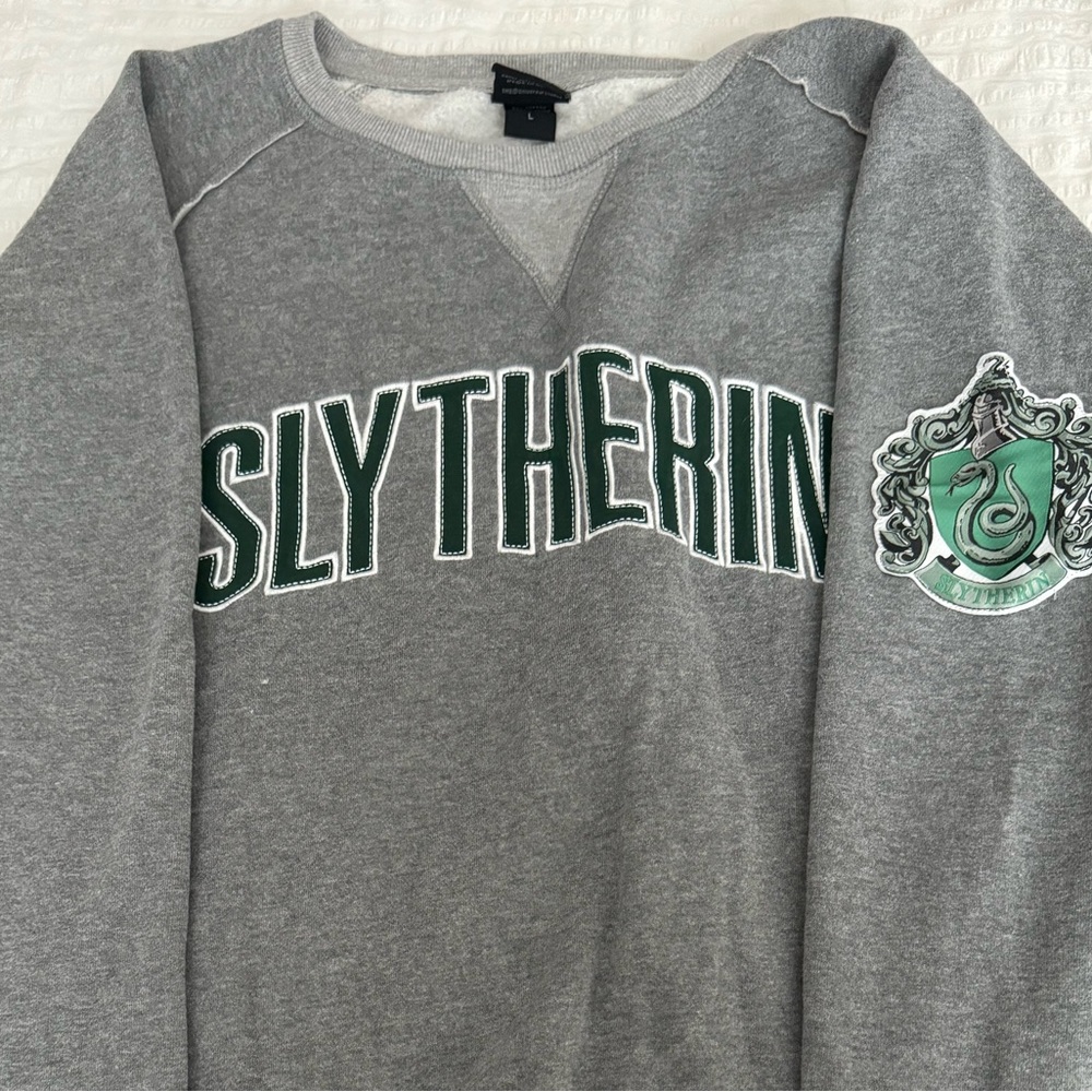 Harry Potter Slytherin Sweatshirt LARGE